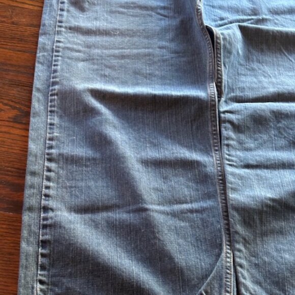 Levi's Blue Jeans - Picture 9 of 10